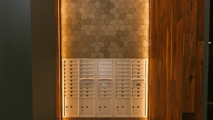 Rented by Nooklyn NYC LLC | media 11