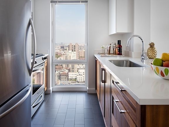 3rd image of 1214 5th Ave APT 44B