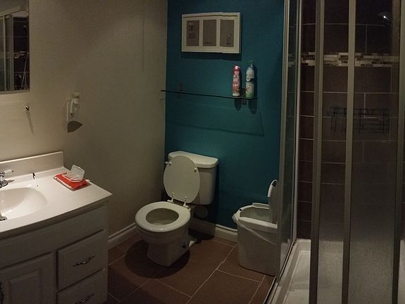 Restroom 1