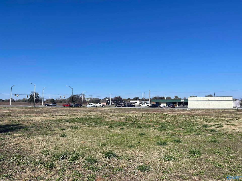 2nd image of Na Freeman Ave