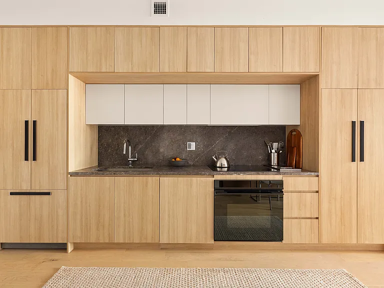 87 Irving Pl #3C — Photo 2