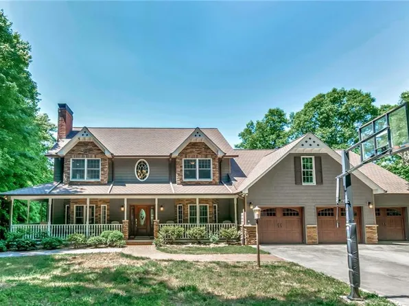 292 Breckenridge Ln, Wilkesboro, NC 28697