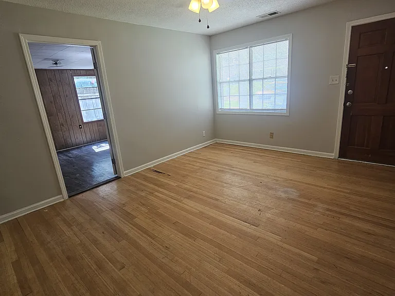 2286 Carrolton Dr — Photo 9
