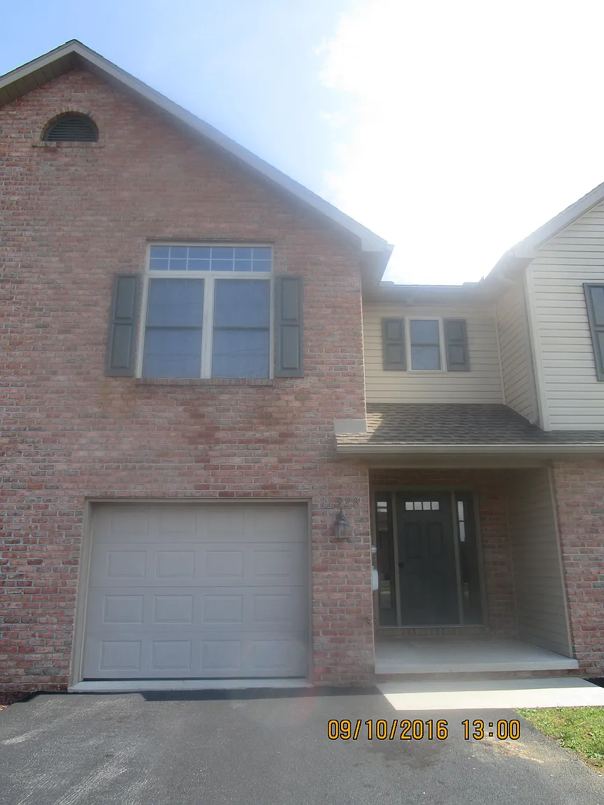 11328 Williamsport Pike photo 1