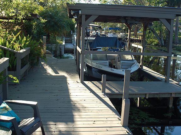 Dock