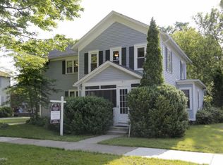 511 East St, Three Rivers, MI 49093