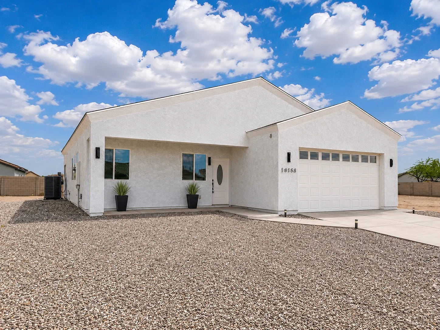 3 bed, 2069 sqft, $1,995 — Photo 2