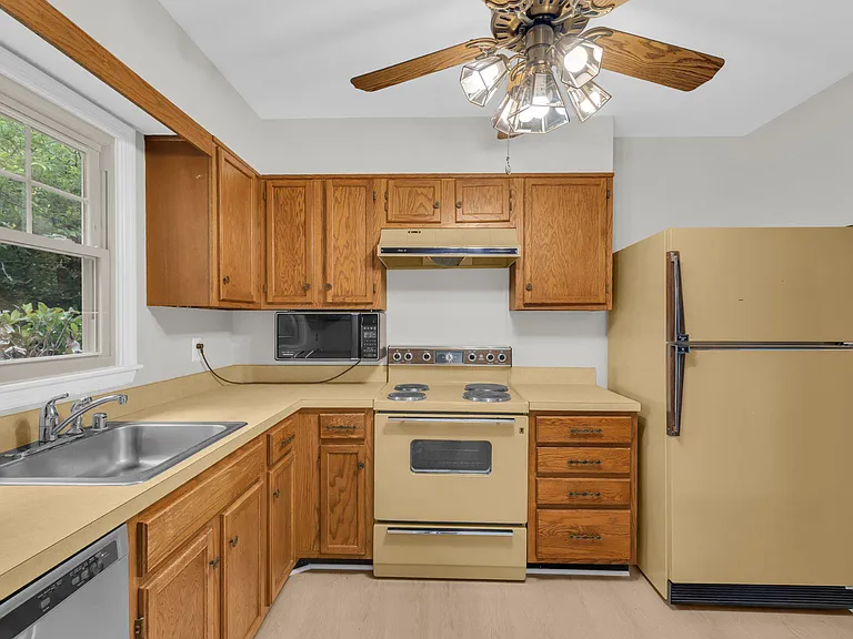 5626 Fort Corloran Dr — Photo 22