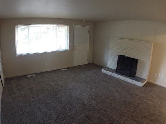4th image of 12403 Edgewood Ave SW