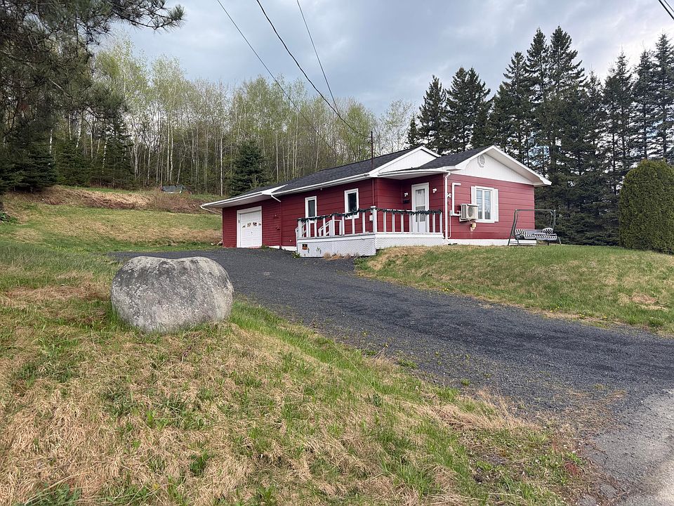 1st image of 547 Riverview Street