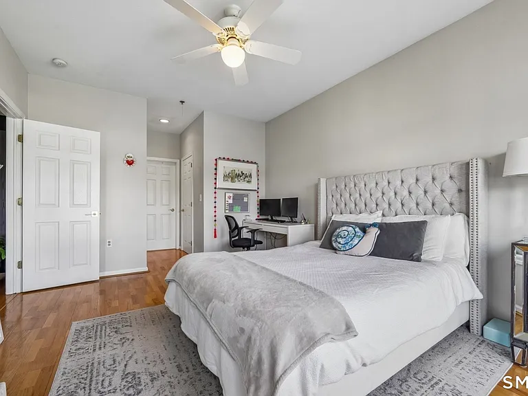 105 Richards Ave #2502 — Photo 12