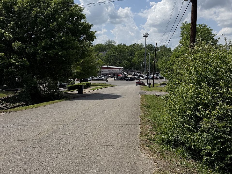 2nd image of 4306 Goins Rd