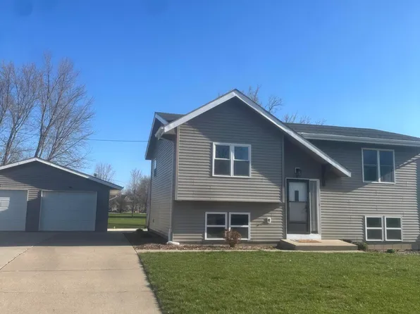 213 Linn St, Story City, IA 50248