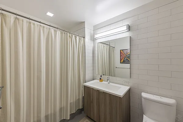 Sold by Halstead Real Estate | media 27