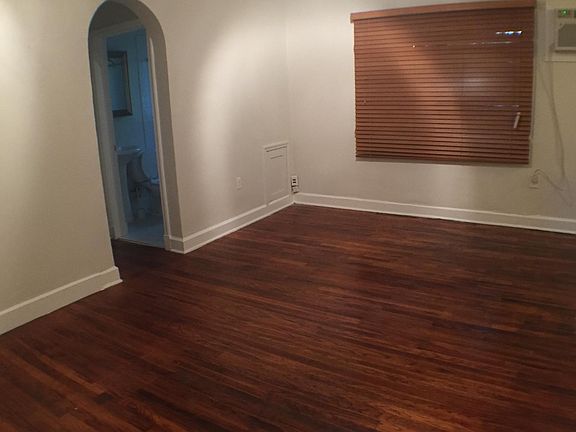 4th image of 235 Majorca Ave APT 11
