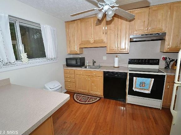 4th image of 1173 Saint George Dr