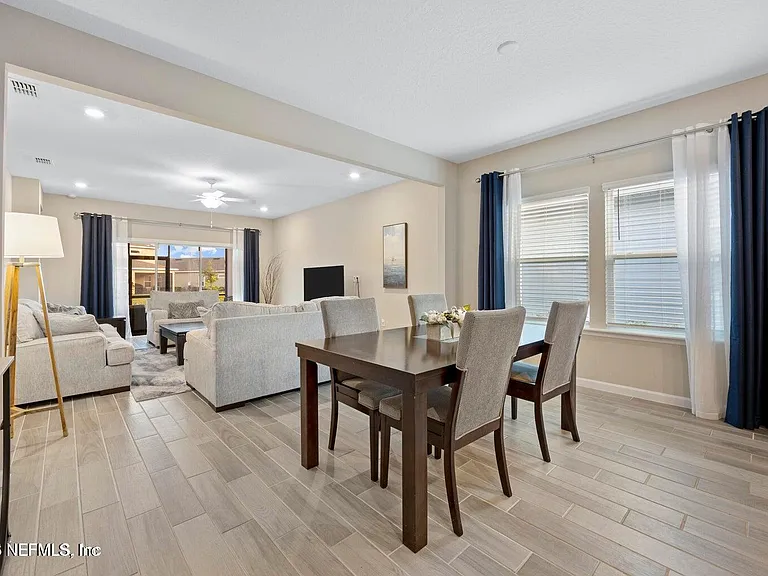1780 Amberly Dr — Photo 19