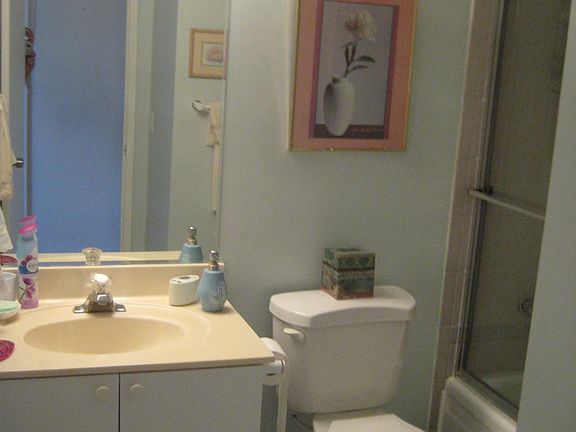 5th image of 2860 NE 14th St #407D