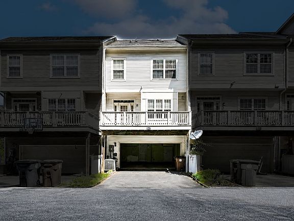 3rd image of 136 Pasture Side Way