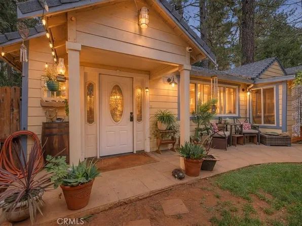 10790 Conifer Ln, Grass Valley, CA 95945