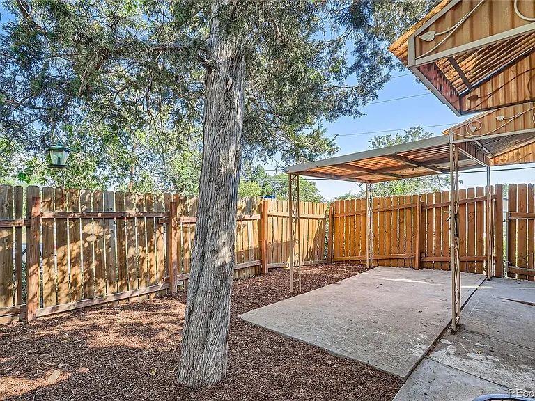 1103 S Beech Dr #B — Photo 8