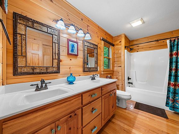 21st image of this home