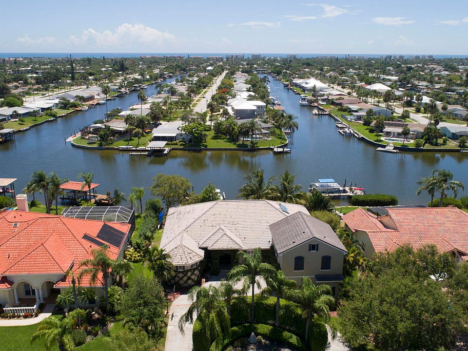 1st image of 202 Lanternback Island Dr