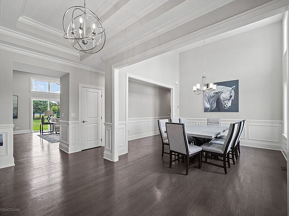 3rd image of 23330 Bahia Ct