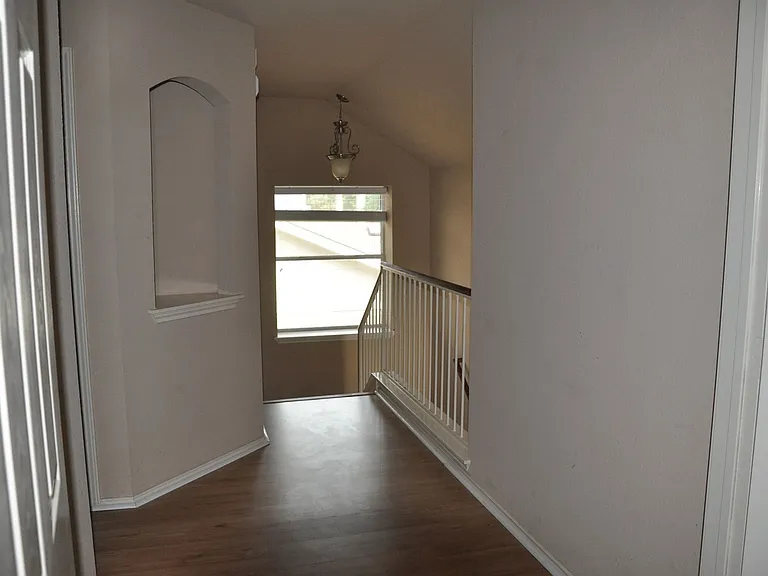 1501 Big Thicket Dr — Photo 20