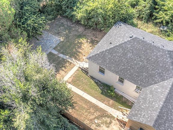 5th image of 1716 N Highland Dr