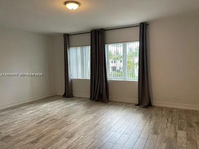 20931 NE 30th Ct #0 — Photo 4