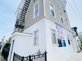 75 Griffith St, Jersey City, NJ 07307