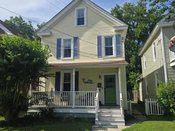 529 Madison Ave, Cape Charles, VA 23310