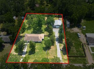 10720 Royal Forest Dr, Conroe, TX 77303