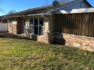 15 Beverly Hts, Mount Vernon, IL 62864