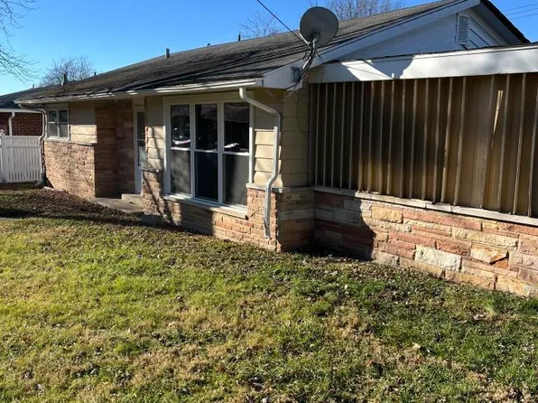 15 Beverly Hts, Mount Vernon, IL 62864