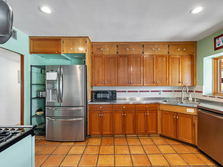151 S Candlestick Dr #1 — Photo 17