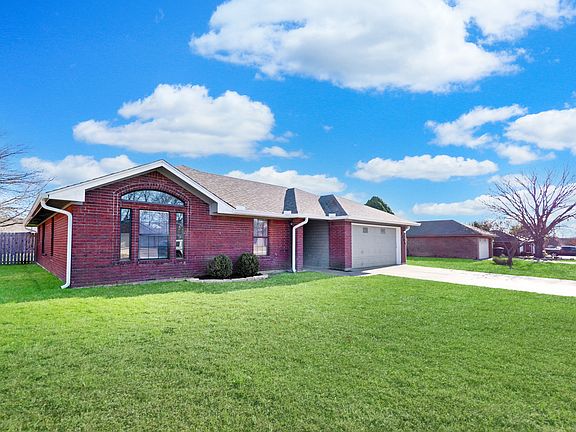 3rd image of 4306 Teal Dr