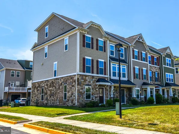 41776 McMonagle Sq, Aldie, VA 20105