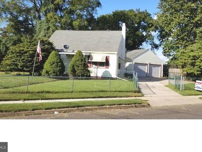 10 Benton Rd, Hamilton, NJ, 08610