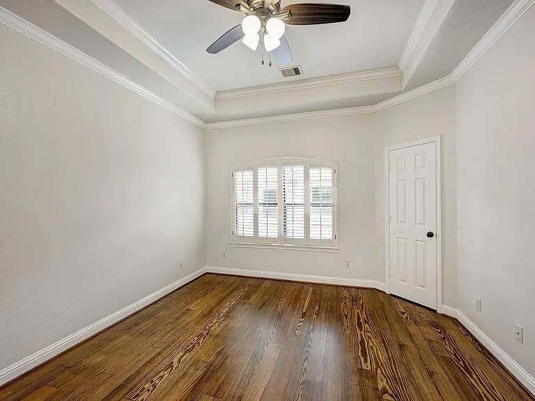 2346 Camden Dr #C — Photo 7