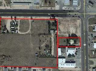 703 E Navajo Dr, Hobbs, NM 88240