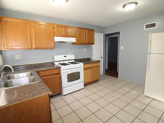 2nd image of 1148 June Ave