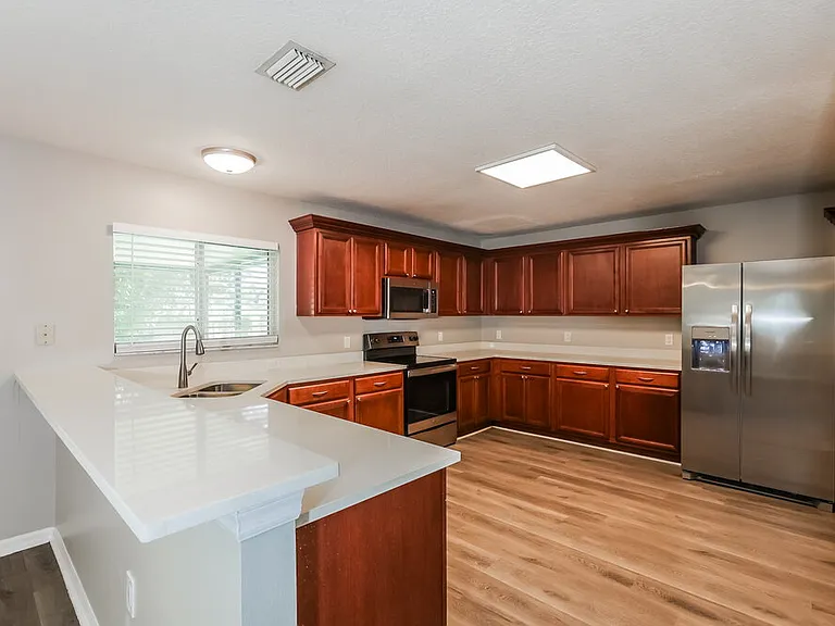 11821 Mango Cross Ct — Photo 8