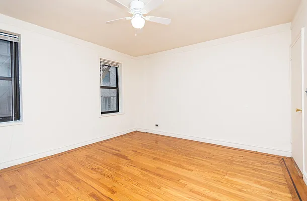 Sold by Re/Max In The City | media 14