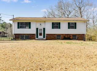 28 Andrea Ln, Carrollton, GA 30117