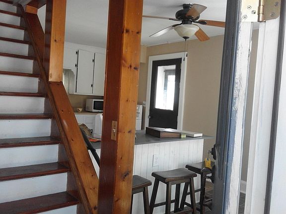 4th image of 30 Liberty St
