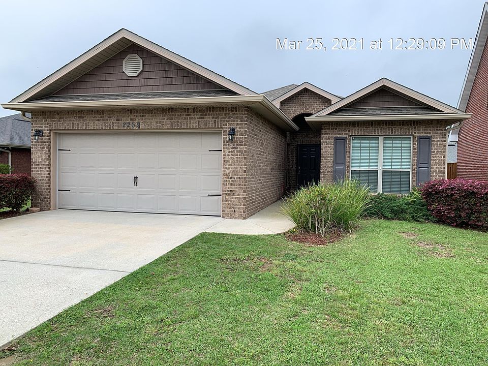 IMMACULATE ~ SMOKE FREE ~ PET FREE! 4BR/2BA/2CAR ~ Professional Lawn Care INCLUDED!!