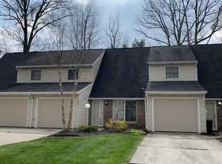 2604 Struthmore Dr, Lima, OH 45806