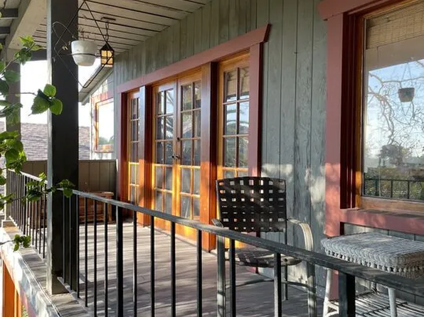 2257 Cove Ave, Los Angeles, CA 90039